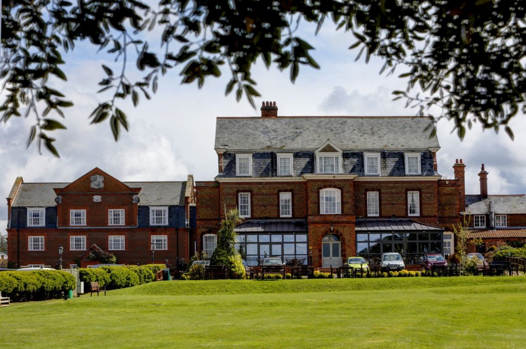 Luxury Norfolk Hotels - Old Hunstanton Le Strange Arms