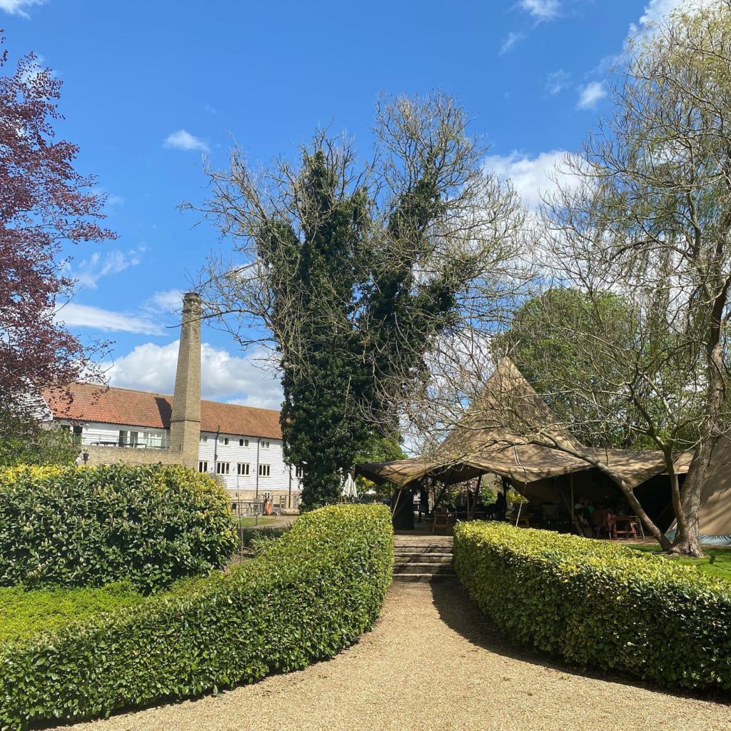 Luxury Hotels Suffolk - Tuddenham Mill