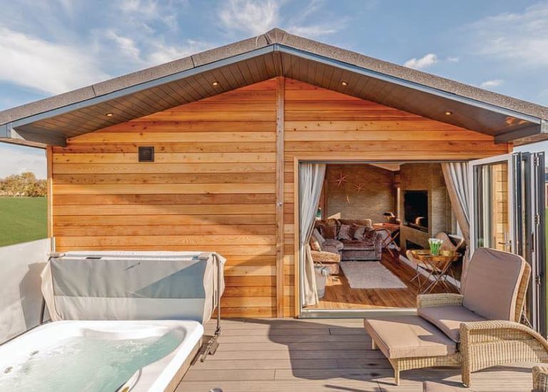 Best Lodges with Hot Tubs Suffolk in 2024 Best Lodges with Hot Tubs Suffolk in 2024